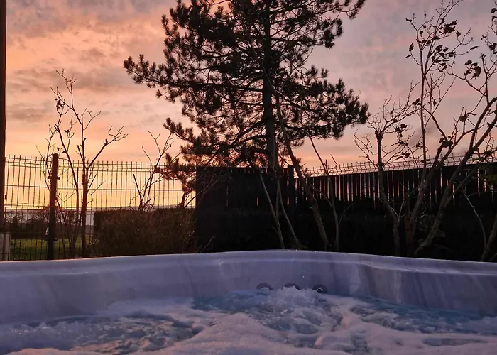 Jacuzzi/spa Privatif Perce Neige Plombières-les-Bains